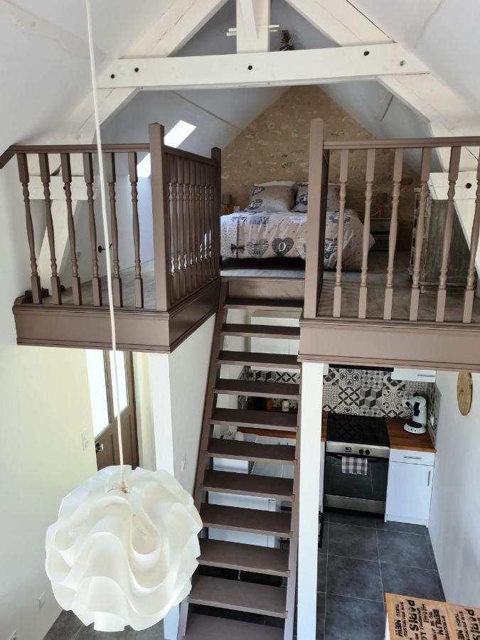 Le Petit Logis Villa Blere Exterior photo